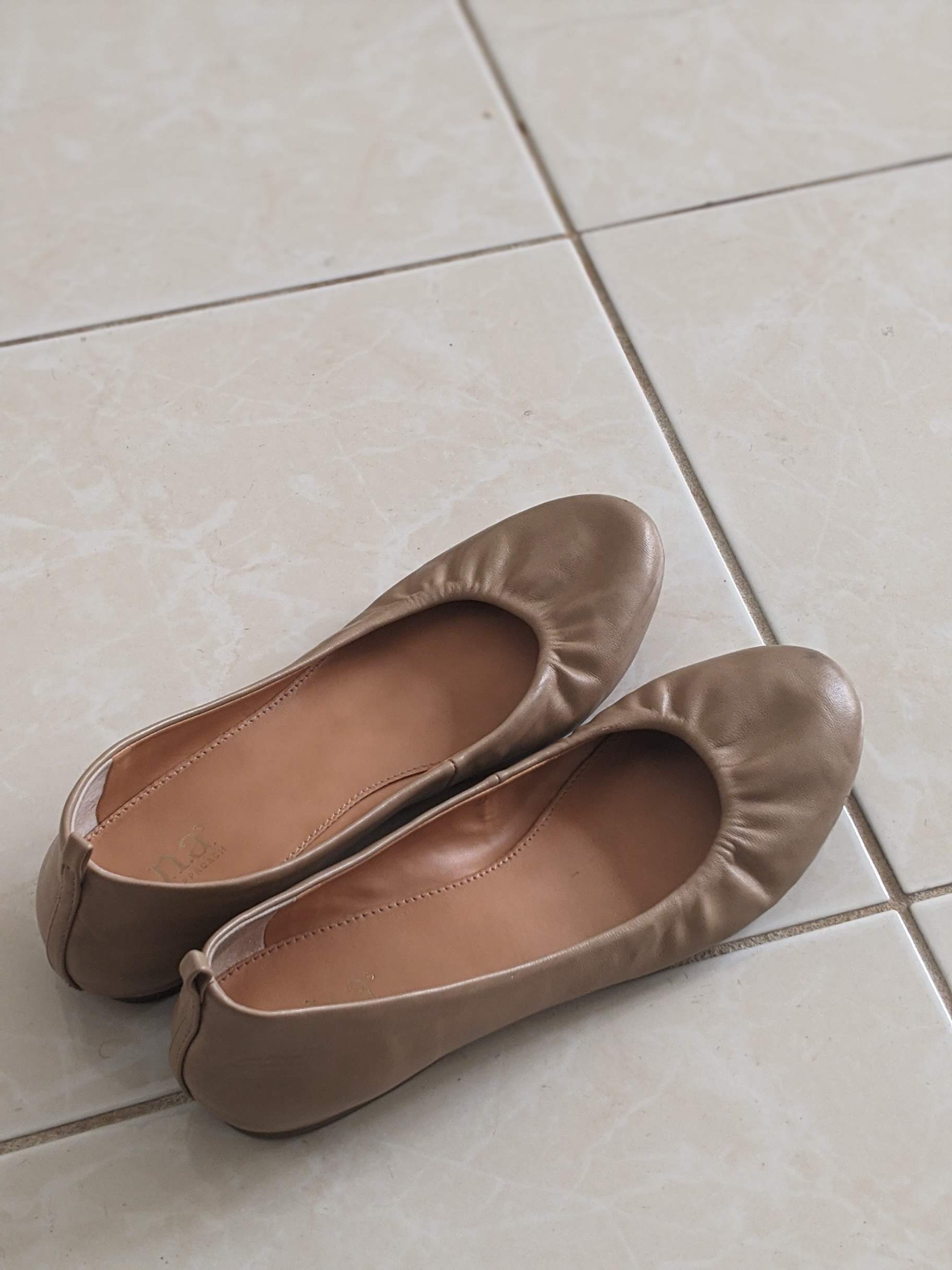 tan flat